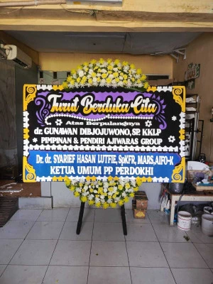 Papan Bunga di Wonokusumo Semampir
